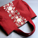 刺繍がカワイイ～　名古屋帯で作った赤いバッグ♪