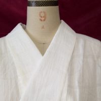 小地谷本麻長襦袢 麻の半衿をつけてあります 和裁・半衿付け】麻の長襦袢で「丁寧な半衿のつけ方」を教えて
