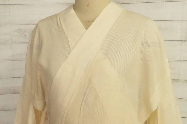 Sold Out【長襦袢】絽・正絹・オフホワイト・裄68cm | キモノ－着るなら