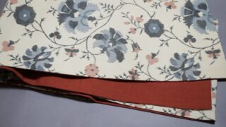 Sold Out【名古屋帯】紬の京袋帯・生成り色に更紗風花文様・裏は無地の